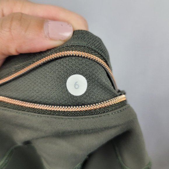 Lululemon Run for  Your Life Women's Leggings Crop Size 6 Green Mesh Rushed Camo - Picture 8 of 8